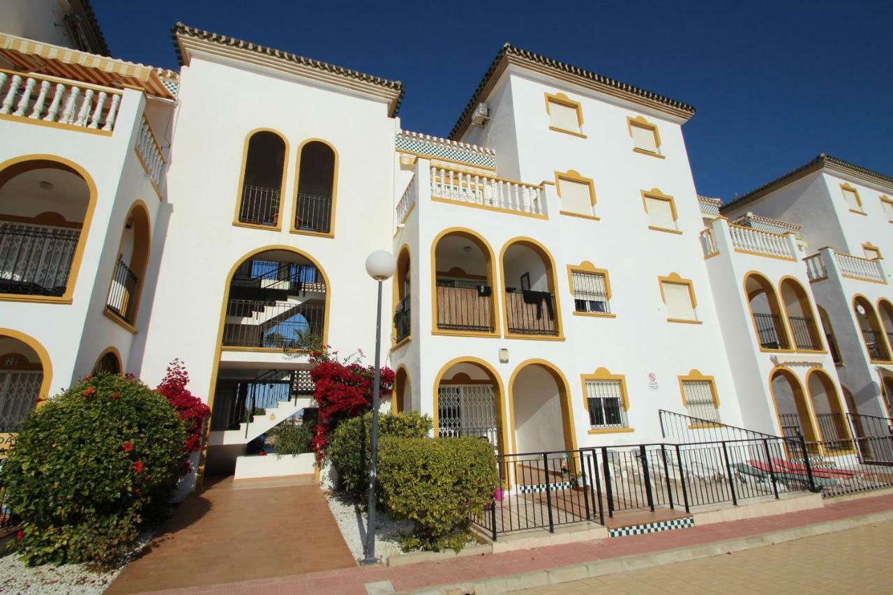 Апартаменты Casa Maria Ориуэла Экстерьер фото